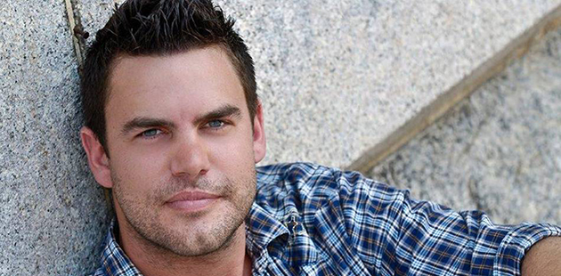 Ben Mingay Arts Review On the Couch
