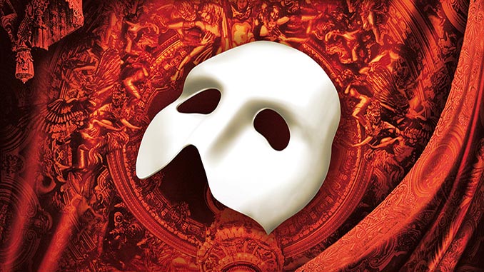 AAR-The-Phantom-of-the-Opera-Mask-on-red-background
