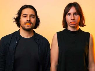 MF21-What-rhymes-with-orange-Fabio-Motta-and-Isabella-Perversi-photo-by-Ross-Dwyer