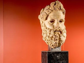 Marble-head-of-Zeus-photo-by-Tim-Carrafa-Museums-Victoria