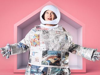 Baggage-Productions-Myra-In-Space-photo-by-Darren-Gill
