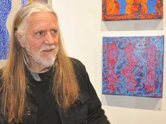 George Gittoes at the opening of Doorways at One Star Gallery photo by Rhonda Dredge