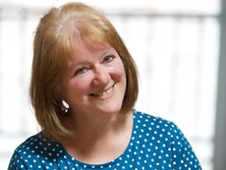 Gail Louw Arts Review On the Couch
