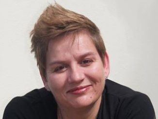 Sharon Andrews Arts Review On the Couch