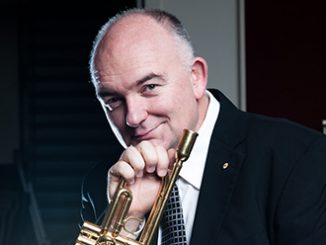 James Morrison Arts Review On the Couch