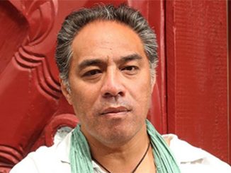 Eddie Muliaumaseali'i Arts Review On the Couch