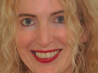 Clare Mendes Arts Review On the Couch