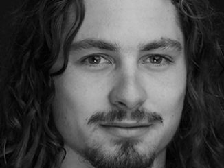 Jack Riley Arts Review On the Couch