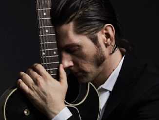 The Sound of Falling Stars Cameron Goodall - photo by Damian Bennett