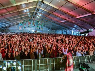 Port-Fairy-Folk-Festival-crowd