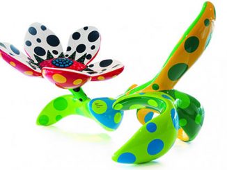 AAR-QAGOMA-Yayoi-Kusama-Flowers-that-bloom-at-midnight-2011