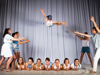 AAR-South-Australian-Circus-Centre-Performance-Troupe