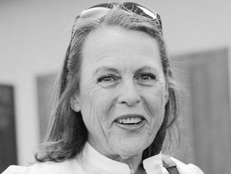 AAR-Canberra-Glassworks-Elizabeth-Rogers
