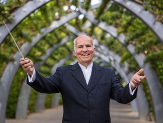 AAR-QSO-Maestro-Johannes-Fritzsch-photo-by-Peter-Wallis