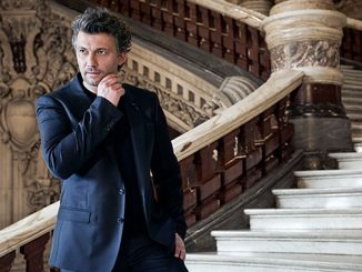 OA-Jonas-Kaufmann-photo-by-Gregor-Hohenberg-Sony-Classical