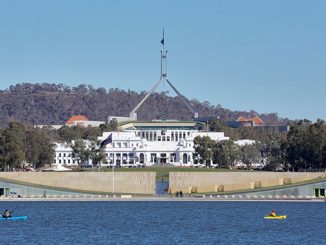 Old-and-new-Parliament-Houses-Canberra-Australia
