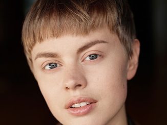 Ursula-Searle-AAR-On-the-Couch