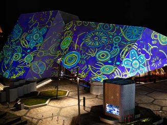Adelaide-Festival-Theatre-Shell-Artwork-Artist-Cedric-Varcoe-photo-by-Simon-Rogers