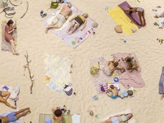 Sydney-Festival-2023-Sun-and-Sea-by-Rugil?-Barzdžiukait?-Vaiva-Grainyt?-Lina-Lapelyt?-at-the-Teatro-Argentina-2021-Rome-Photo-by-Neon-Realism-©-Courtesy-of-the-artists