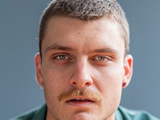 Caspar-Hardaker-AAR-On-the-Couch