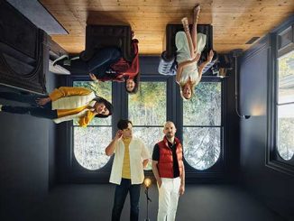 Malthouse-Theatre-This-is-Living-photo-by-Kristian-Gehradte