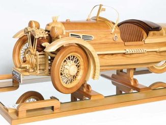 Melbourne-Royal-Wayne-Nicholls-won-The-Florence-Monod-Memorial-Trophy-in-2022-for-his-woodworking-masterpiece