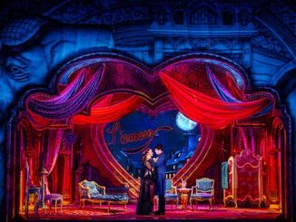 Moulin-Rouge-The-Musical-Alinta-Chidzey-as-Satine-and-Des-Flanagan-as-Christian)-photo-by-Michelle-Grace-Hunder