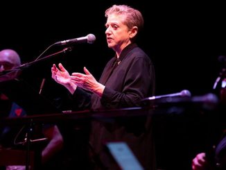 Robyn-Archer-in-Australian-Songbook-with-Enio-Pozzebon-and-Cameron-Goodall-photo-by-Brett-Boardman