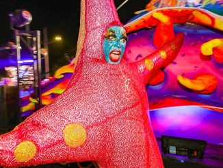 SGLMG-A-participant-in-the-2023-Mardi-Gras-Parade