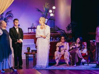 Tracy-Noble-Robbie-Haltiner-Andrea-Close-Steph-Roberts-Holly-Ross-Meaghan-Stewart-in-Hay-Fever