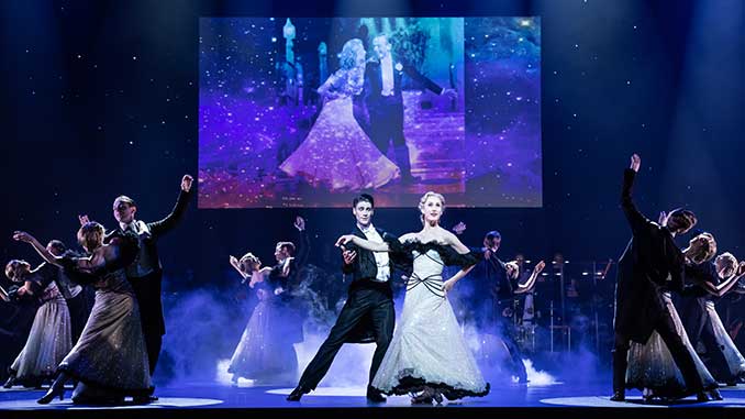 Artists-of-the-Queensland-Ballet-in-Strictly-Gershwin-photo-by-David-Kelly-Photography