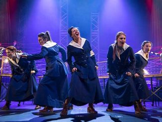 HSTC-The-Hello-Girls-Kaitlin-Nihill-Yalaria-Rogers-Rhianna-McCourt-Jessy-Heath-Petronella-Van-Tienen-photo-by-Jane-Duong