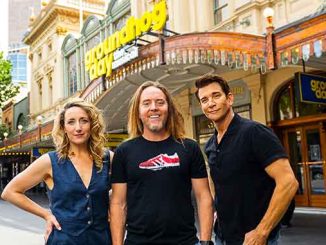 Groundhog Day The Musical Elise McCann Tim Minchin and Andy Karl at the Princess Theatre photo by Carmen Zammit
