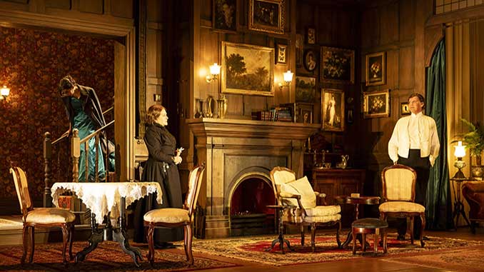 Geraldine Hakewill as Bella Kate Fitzpatrick as Elizabeth and Toby Schmitz as Jack in Gaslight photo by Brett Boardman