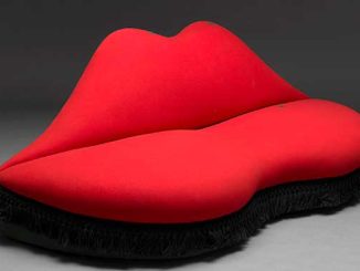 NGV Salvador Dalí Mae West Lips Sofa 1937-38