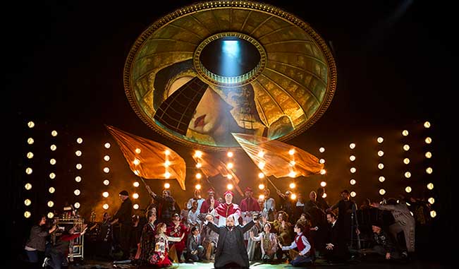 OA Gevorg Hakobyan as Scarpia and the OA Chorus and Children's Chorus in Tosca photo by Keith Saunders