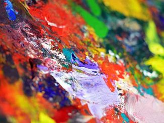Colour combinations on a palette photo by David Clode on Unsplash