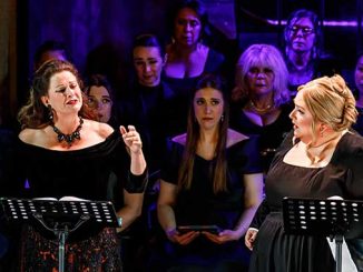 MO Puccini Gala Deborah Humble Helena Dix and Melbourne Opera Chorus photo by Robin Halls