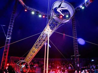 The Great Moscow Circus Extreme Great Wheel Hewin Lyezkosky Boliver photo by Chowie Photography