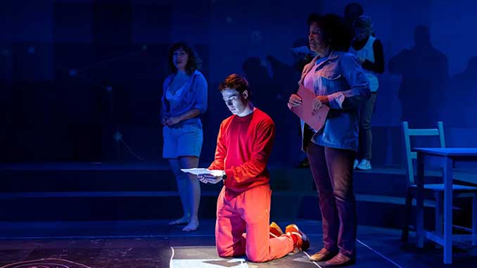 Belvoir The Curious Incident of the Dog in the Night-Time photo by Brett Boardman