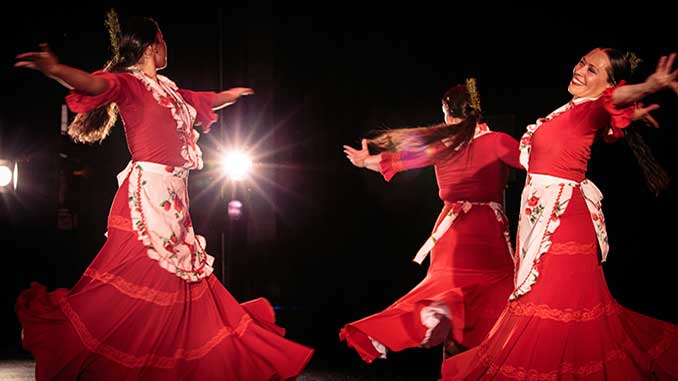 Las Flamenkas photo by Nat Cartney