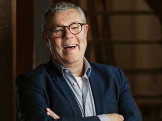 VO Artistic Director Stuart Maunder AM photo by Charlie Kinross