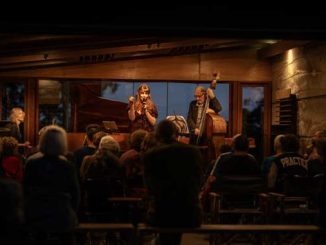 Watching the Stars Peta Leigh Wilson Pauline Maudy and Robert Davidson
