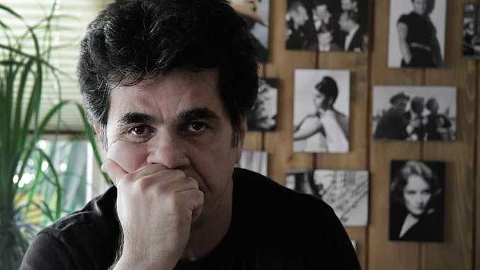 Jafar Panahi in This Is Not a Film