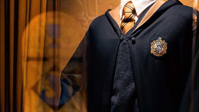 Harry Potter The Exhibition Hufflepuff Cloak